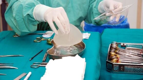 Protesi per l'ingrandimento del seno